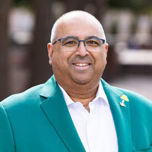 Sumeet Shrivastava, MBA ‘94